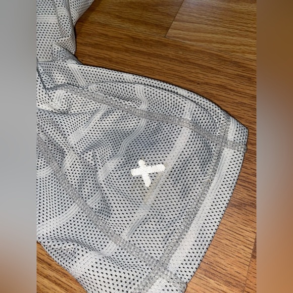 Breathable Sweat-Proof Workout T-Shirt - Picture 5 of 17